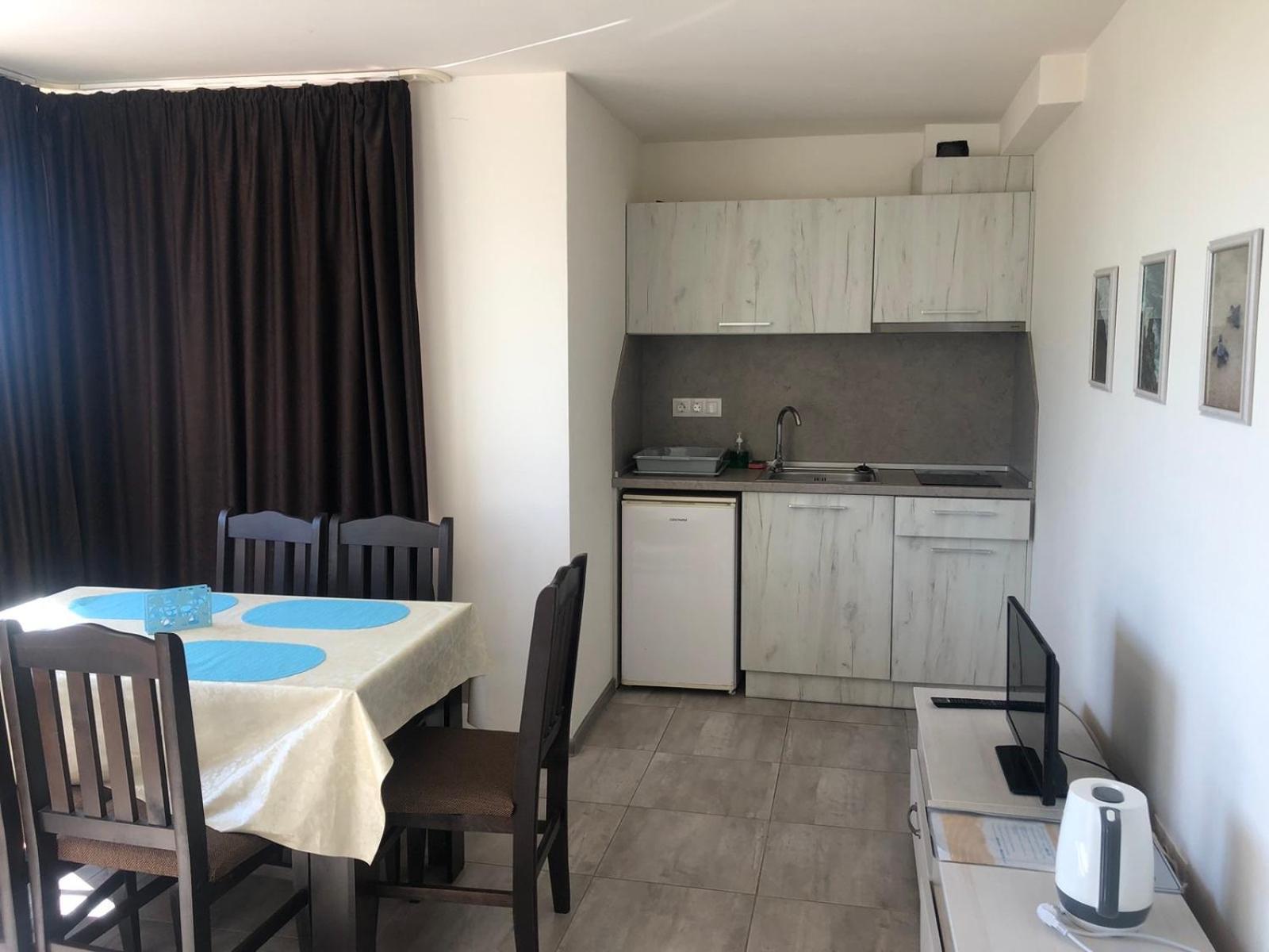 Complex Pika Hotel Golden Sands Bagian luar foto
