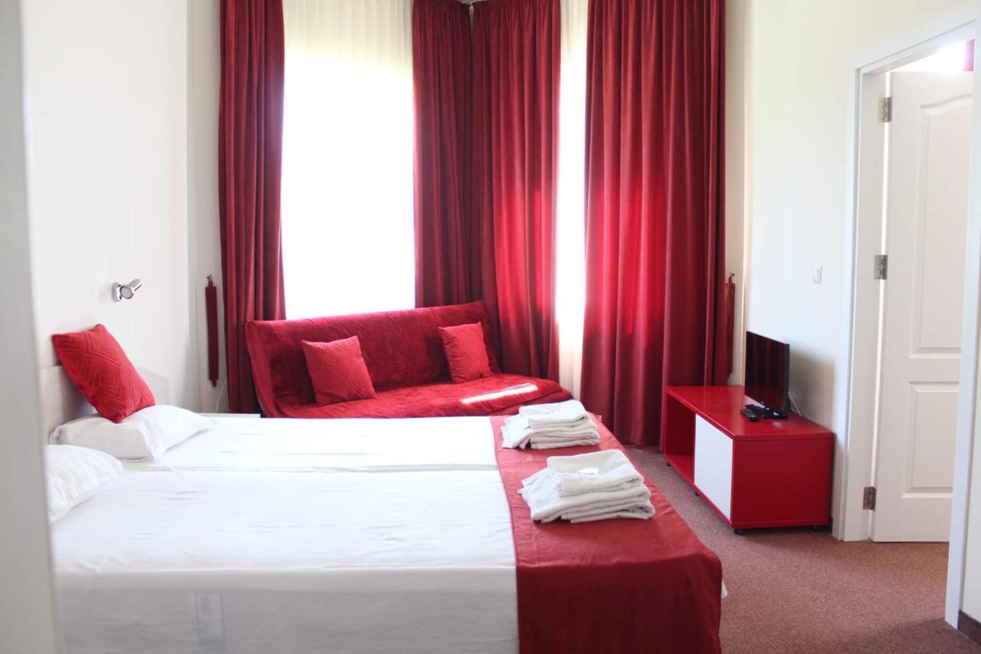 Complex Pika Hotel Golden Sands Ruang foto