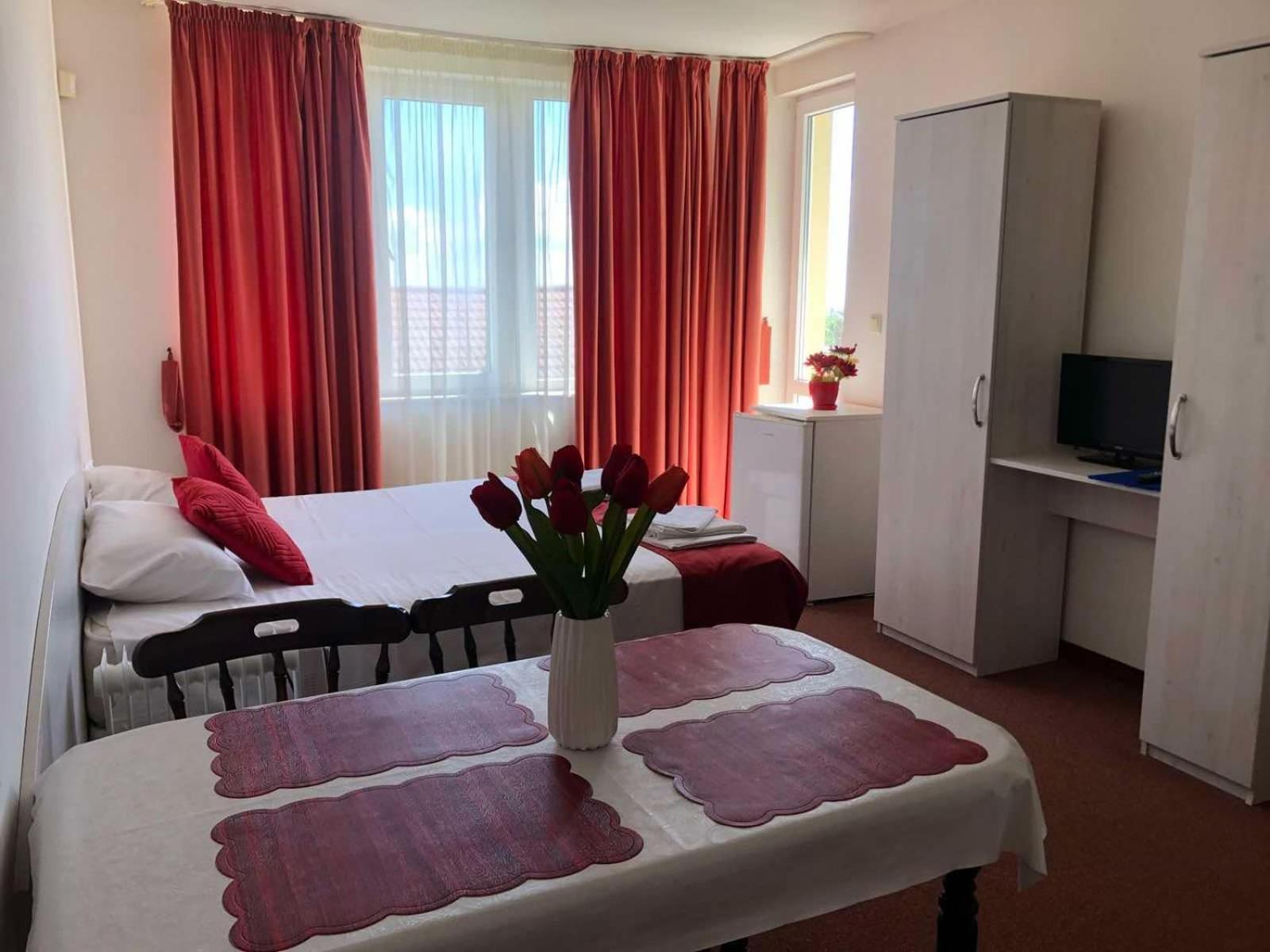Complex Pika Hotel Golden Sands Ruang foto