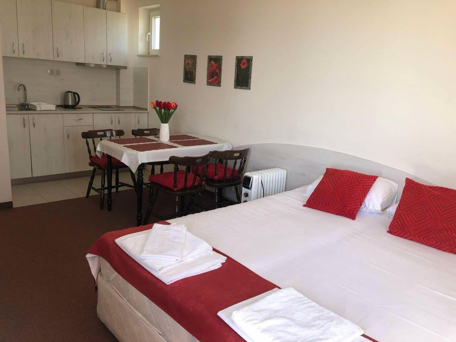 Complex Pika Hotel Golden Sands Ruang foto