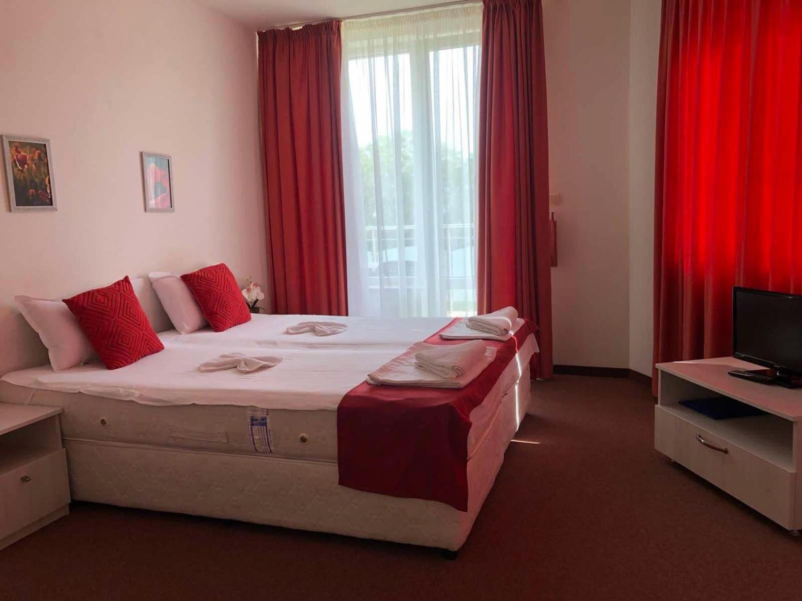 Complex Pika Hotel Golden Sands Ruang foto